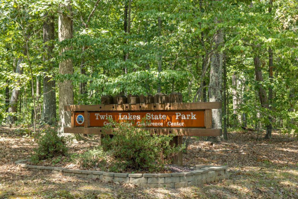 Twin Lakes State Park Entrance Sign
